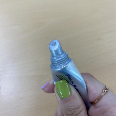 Pro-calm panthenol lip essence